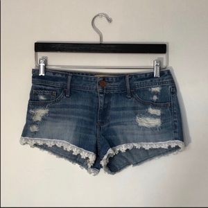 Size 7 hollister shorts